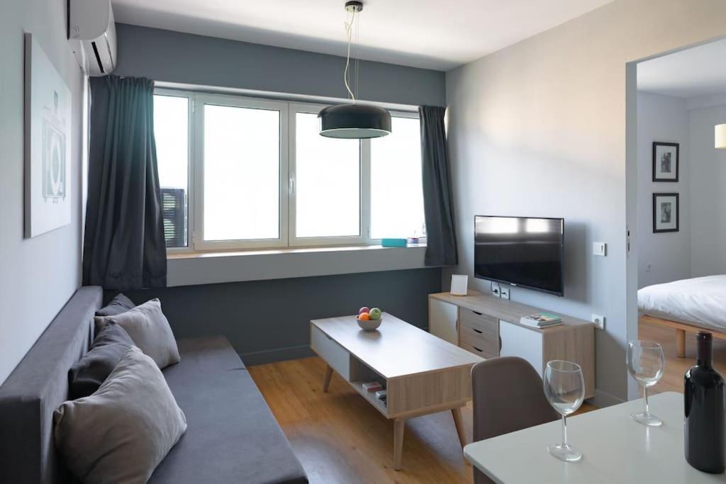 Cozy, Luminous And Comfy 5 Min Walk To Acropolis Apartamento Atenas Exterior foto